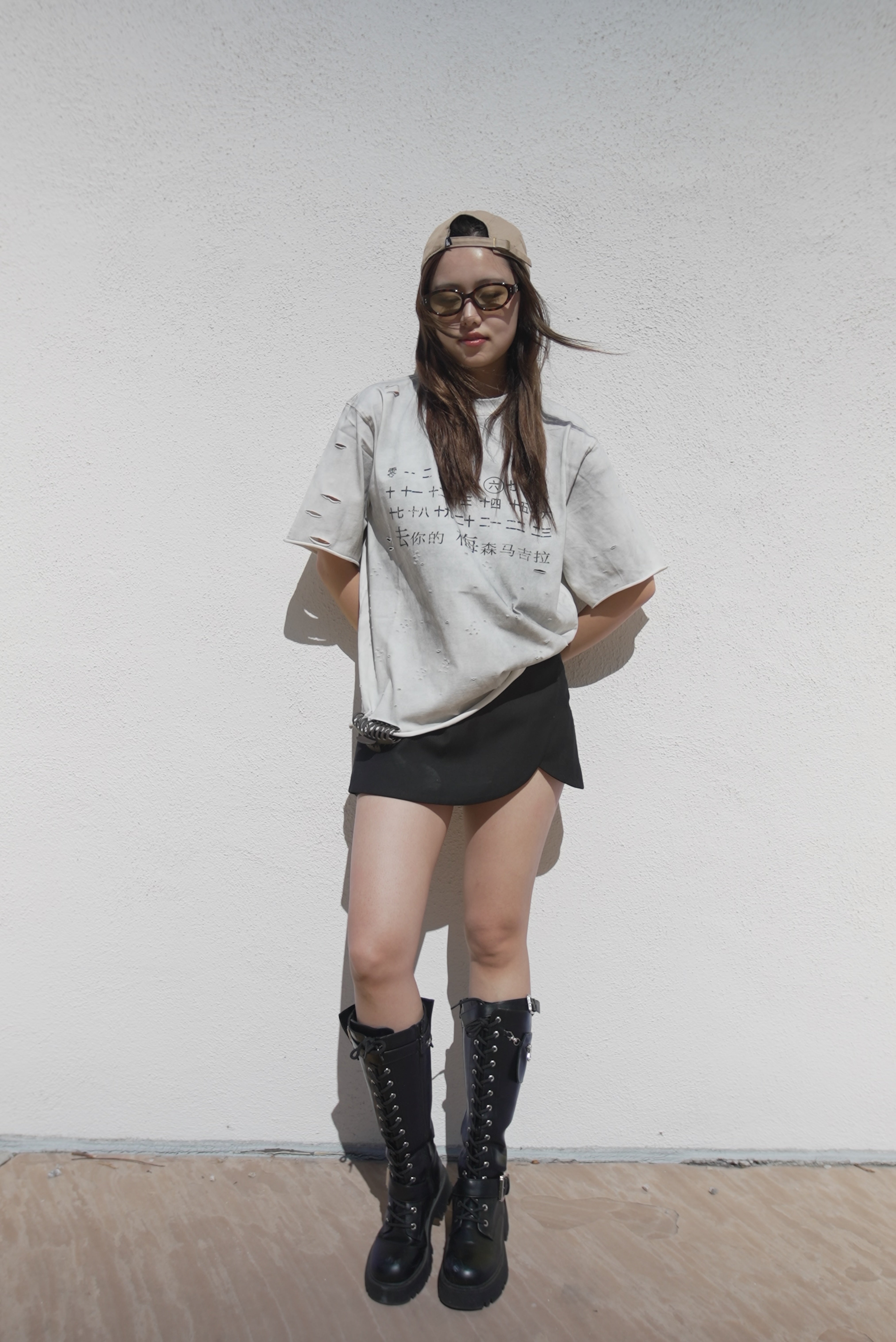 Chinese MM Distress Tee