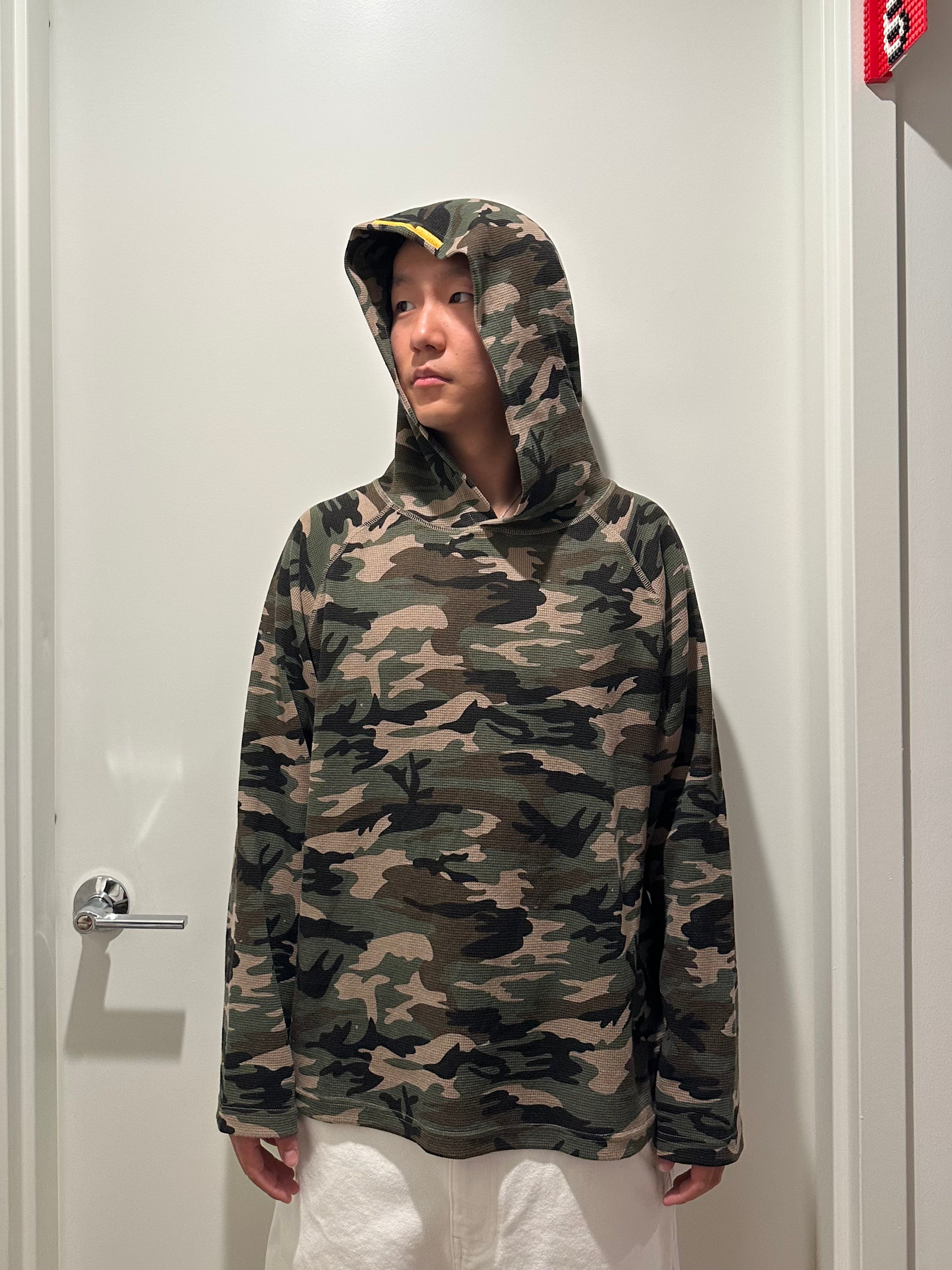Lightweight Camo Hooded Thermal